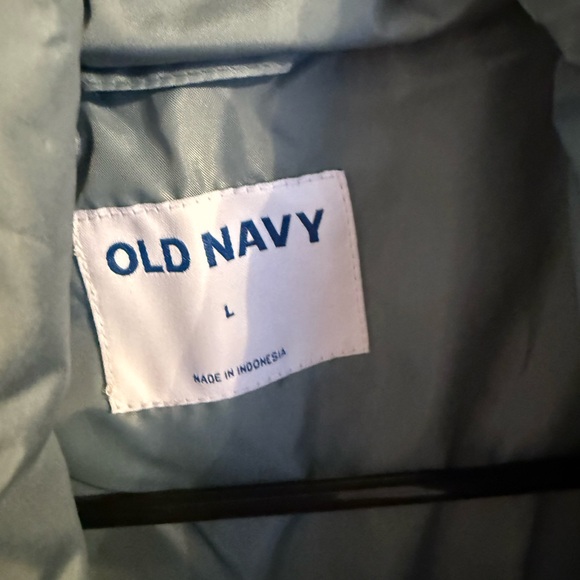 Old Navy Sky Blue Quilted Vest - Picture 3 of 3